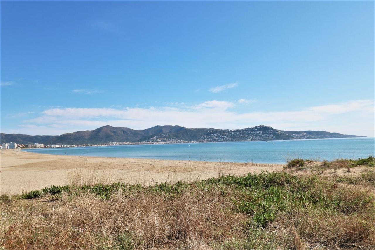 Delta Muga, Piso Muy Cerca De La Playa Empuriabrava Exterior foto