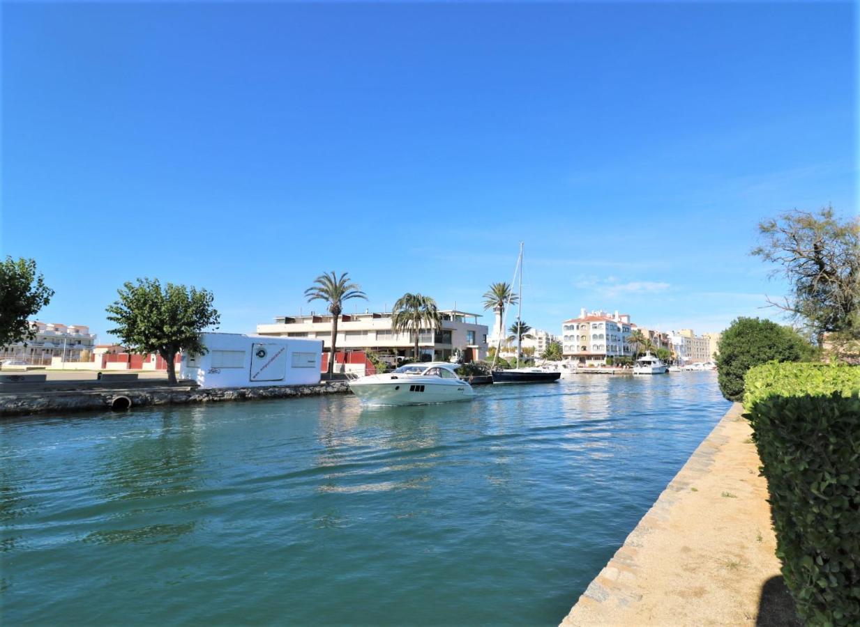 Delta Muga, Piso Muy Cerca De La Playa Empuriabrava Exterior foto