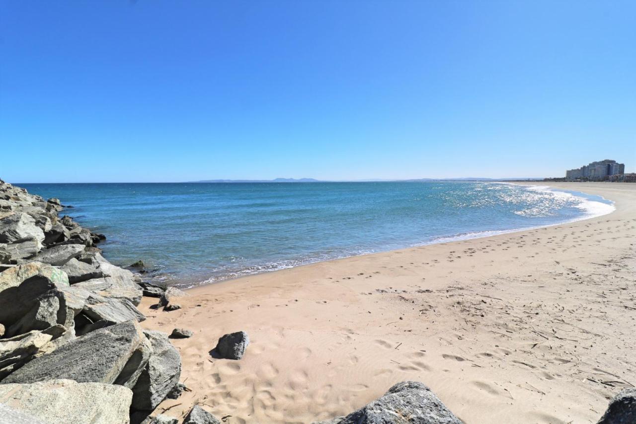 Delta Muga, Piso Muy Cerca De La Playa Empuriabrava Exterior foto
